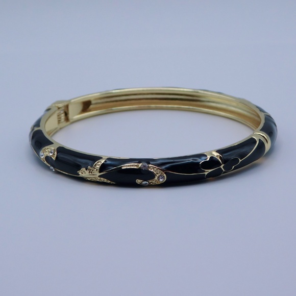 Black and Yellow Gold Hinged Bangle - Picture 2 of 3